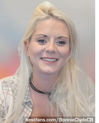 Jungespaar2822 (Bonnie ❤️), das deutsche Camgirl.