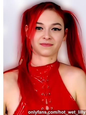 Hot_Wet_Lilly ist fingerfertig bis ins letzte Loch