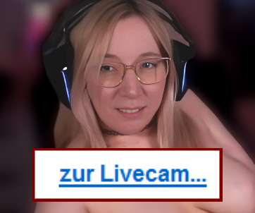 Camgirl Justkerryx mit Charakterkopf und -körper