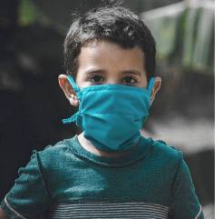 Das Jugendschutzgesetz schützt nicht vor Corona, wohl aber vor dem deutschen Webcam-Girl.